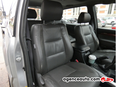 Toyota Land Cruiser — 8